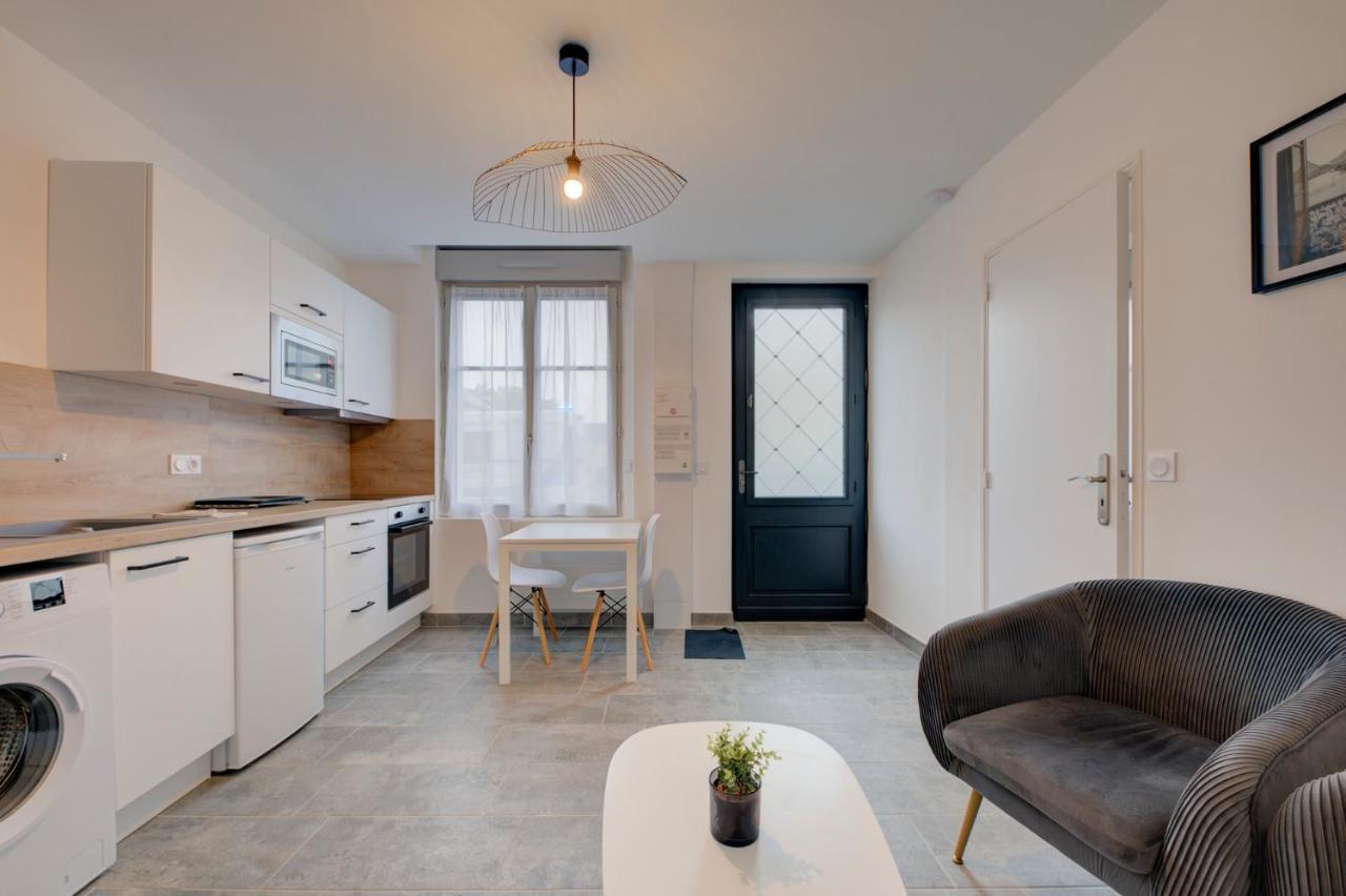 Les Forges 2 Pieces Rdc Apartment Avoine ภายนอก รูปภาพ