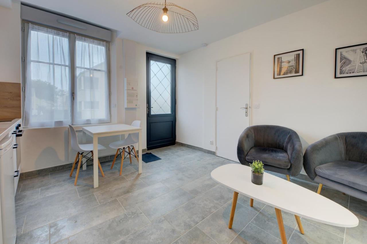 Les Forges 2 Pieces Rdc Apartment Avoine ภายนอก รูปภาพ